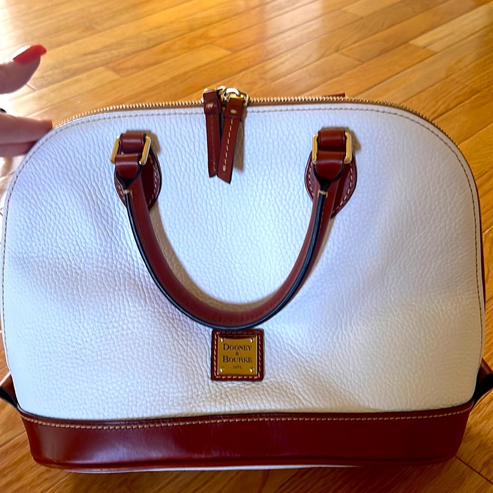 Dooney & Bourke Pebbled leather Zip Zip Satchel. Gently used. - Picture 9 of 10
